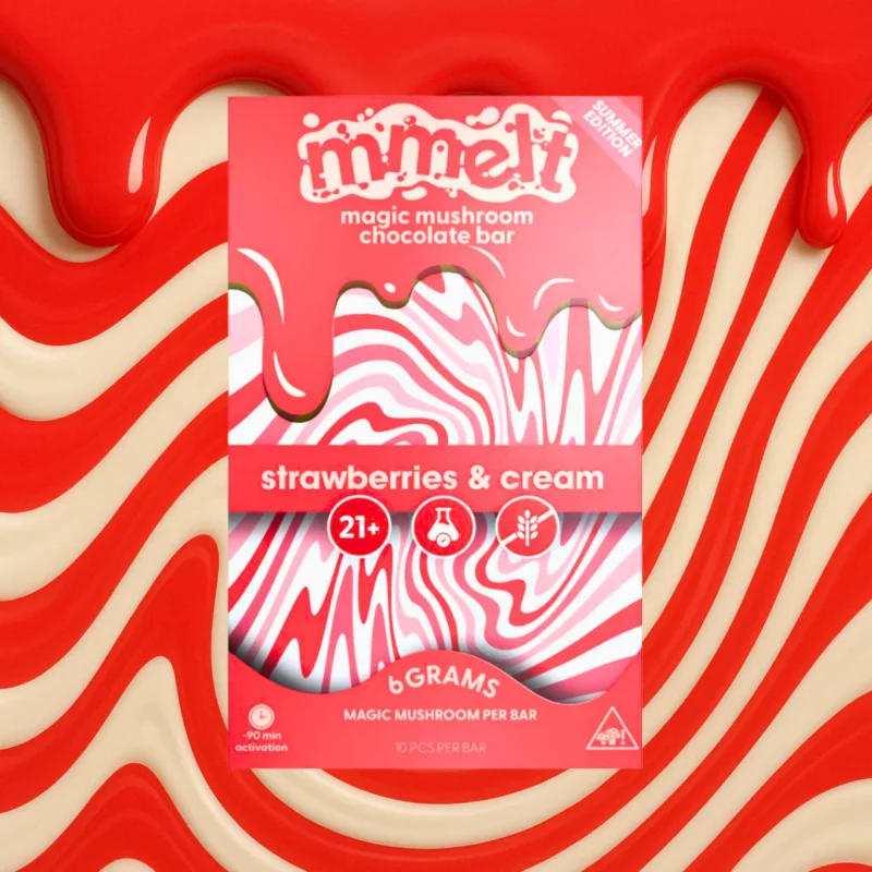 MMELT MUSHROOM CHOCOLATE_strawberries_cream